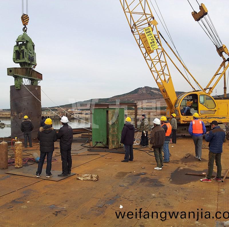 中(zhong)交(jiao)三(san)航(hang)威海青(qing)榮(rong)城(cheng)際(ji)公(gong)路(lu)雙島(dao)港(gang)特(te)大(da)橋(qiao)鋼平(ping)檯(tai)