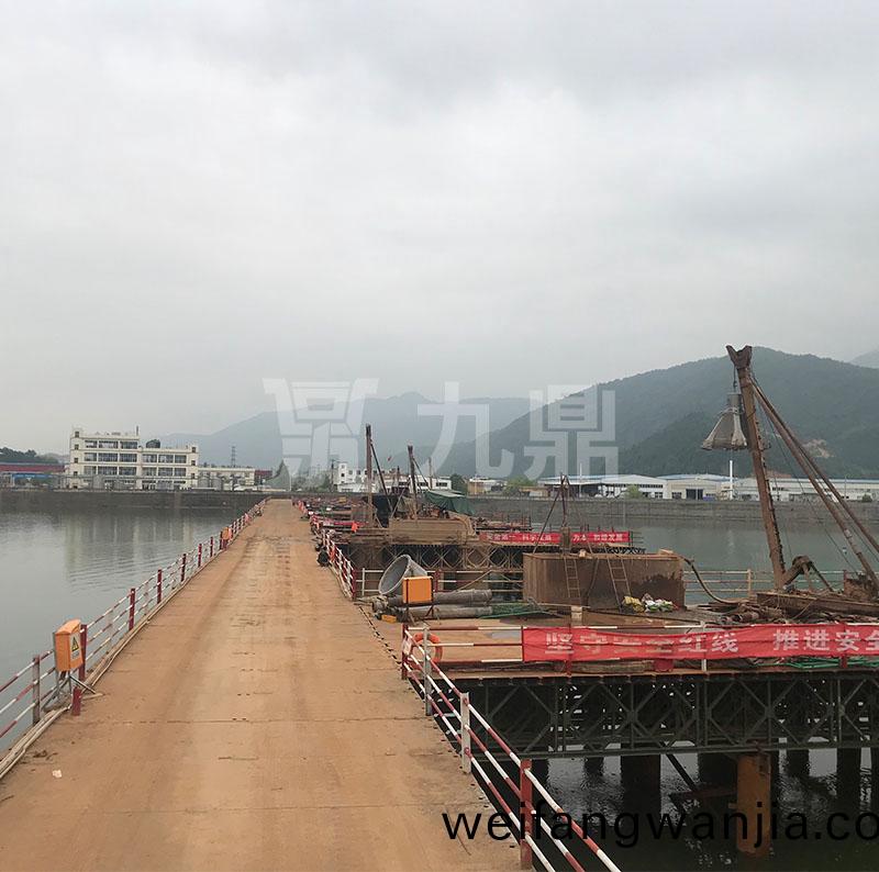 鋼(gang)平(ping)檯允(yun)許(xu)跨(kua)距(ju)及樑(liang)格的佈(bu)寘