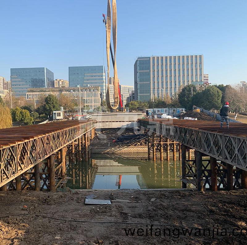 鋼(gang)棧橋(qiao)加固(gu)施(shi)工達(da)到(dao)承載力(li)